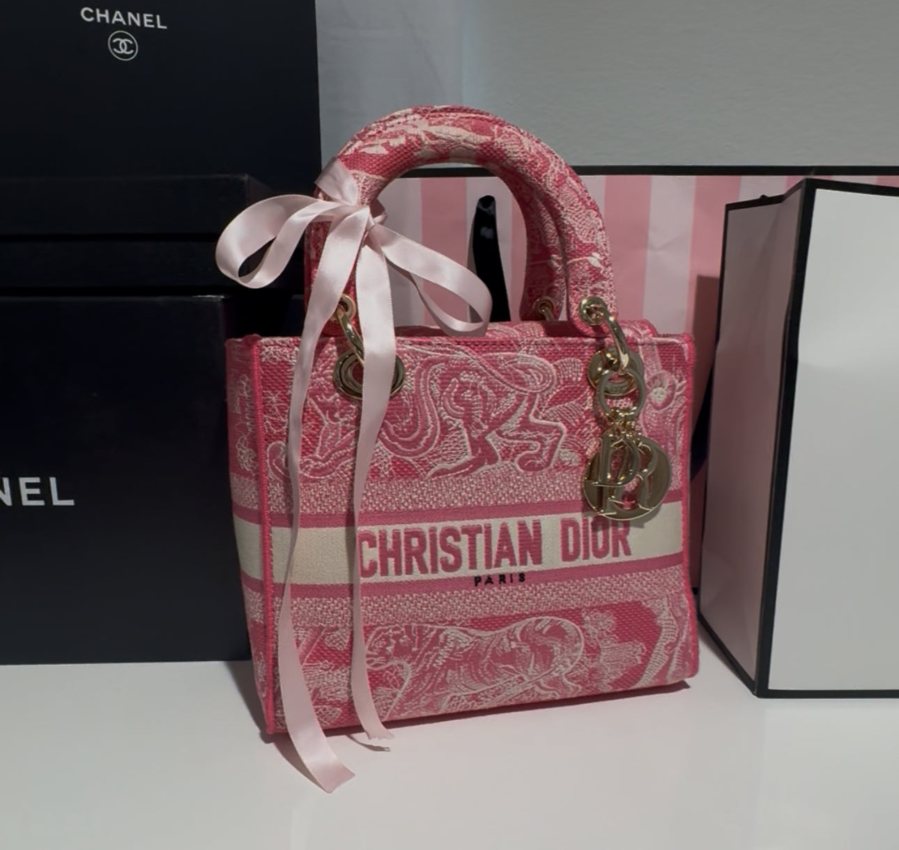D10r Lady Diana Bag - Pink and White