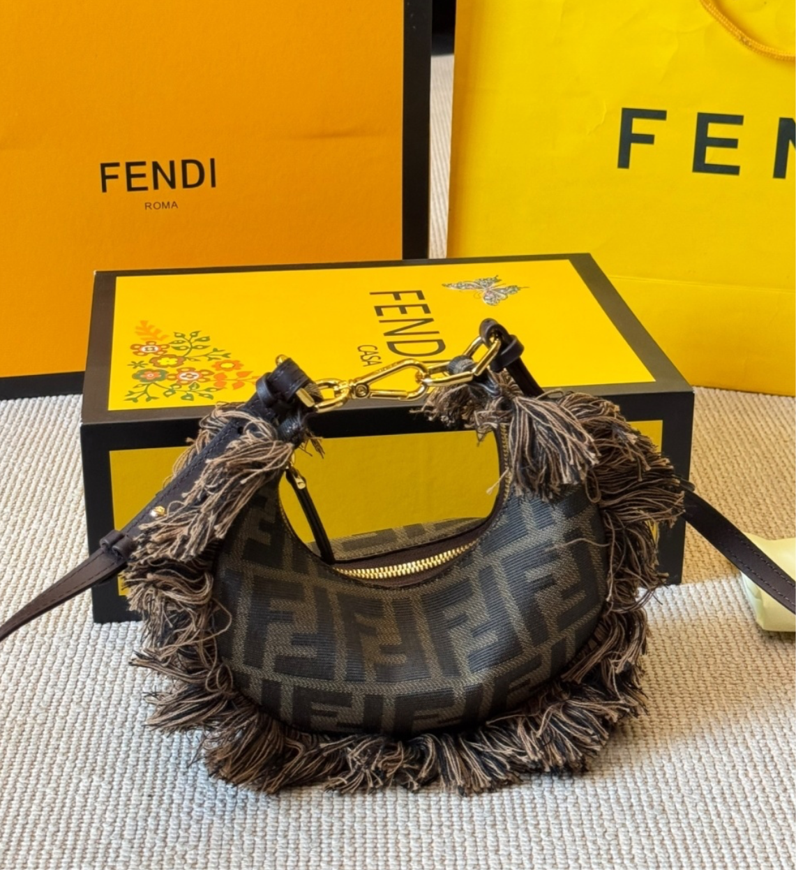 F3ndi TasselBag