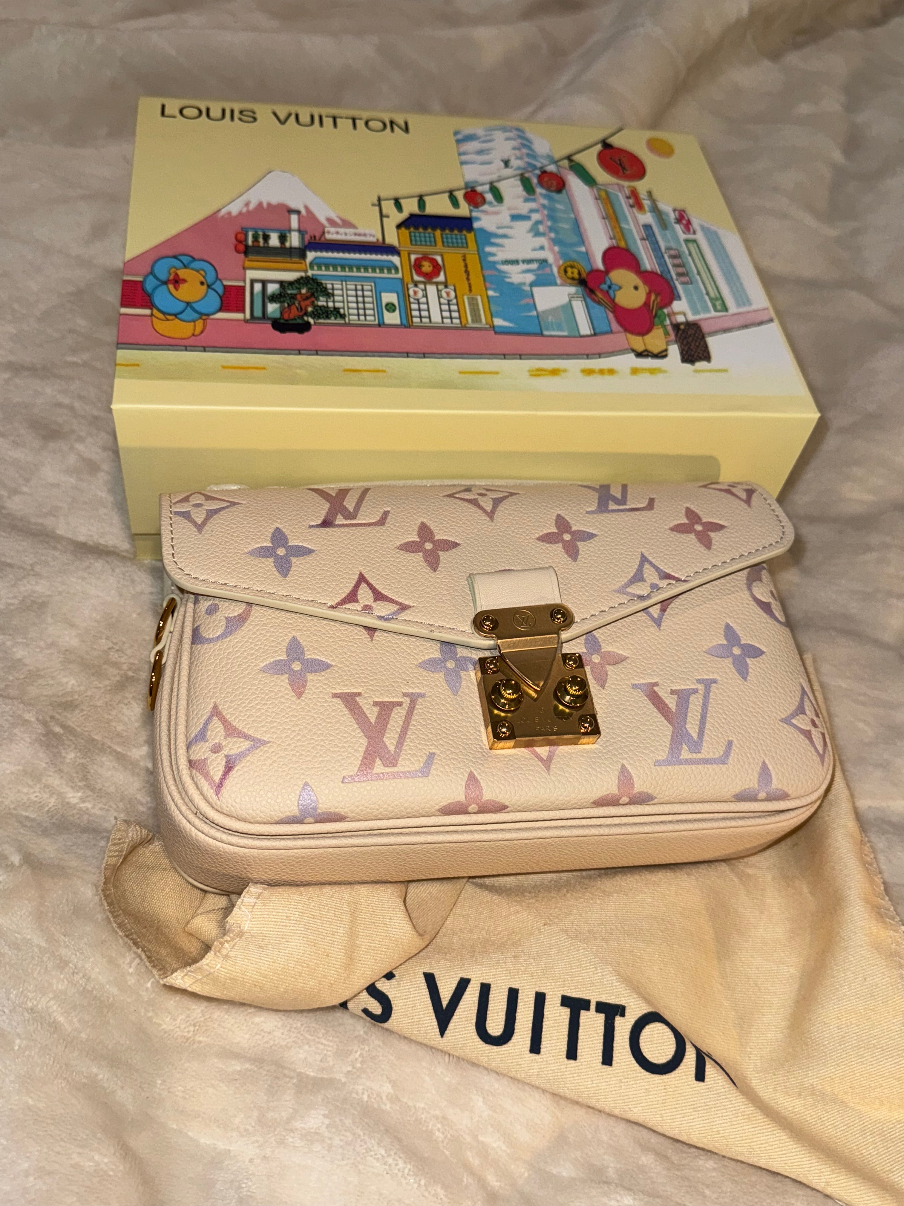 LV Metis Pochete Purse